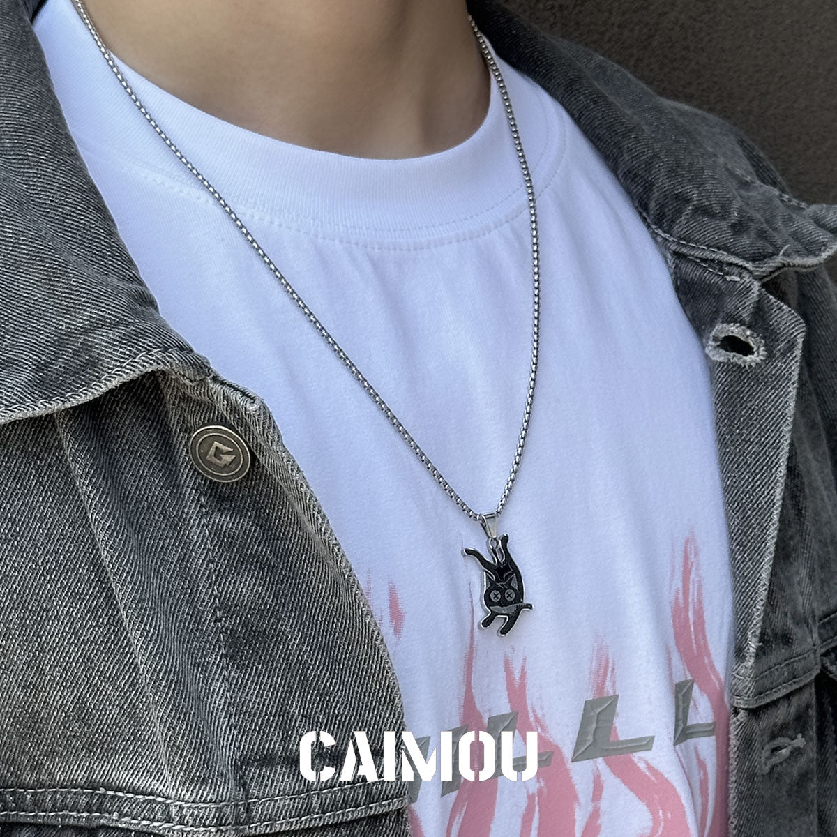 Knife-Holding Cat Pendant Necklace (Lay Flat Version)
