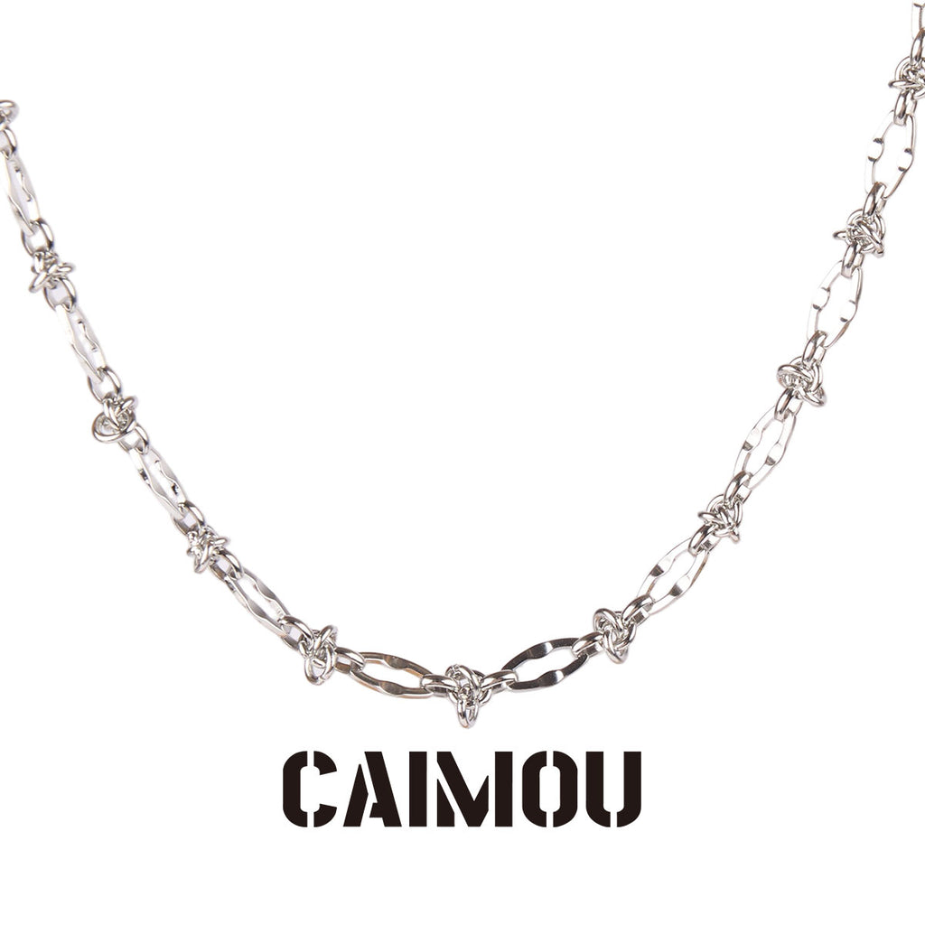 Hollow Star Knot Chain Necklace