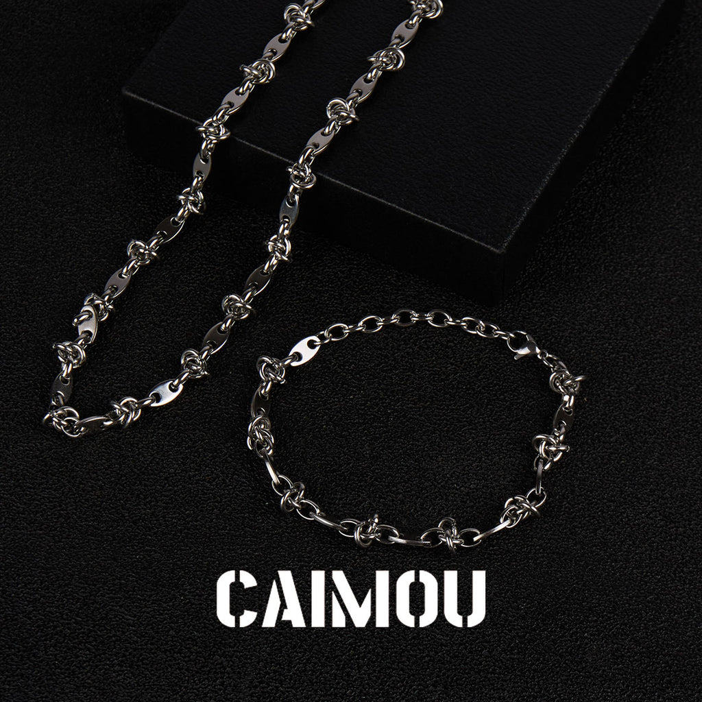 Pig Nose Link Bracelet