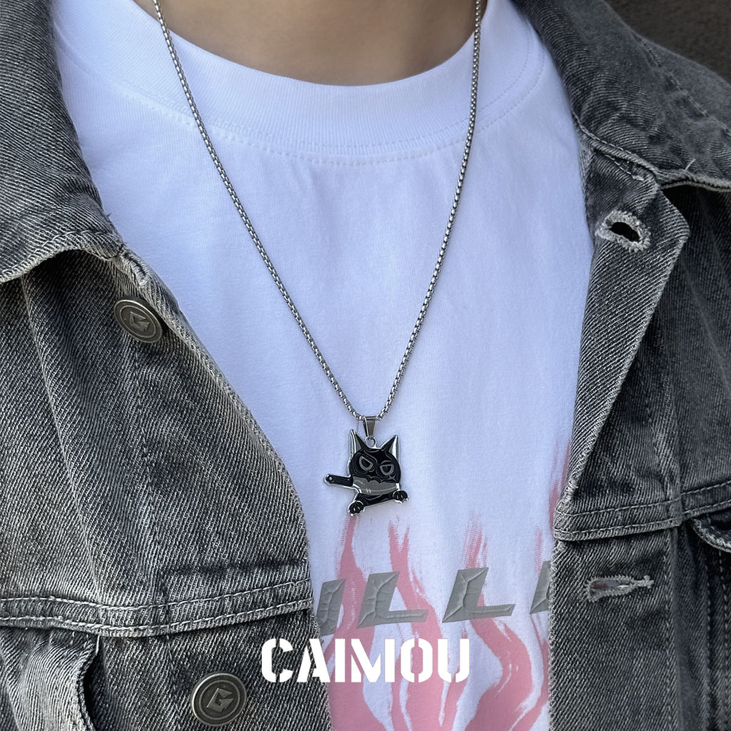 Knife Holding Cat Pendant Necklace (Firm Version)