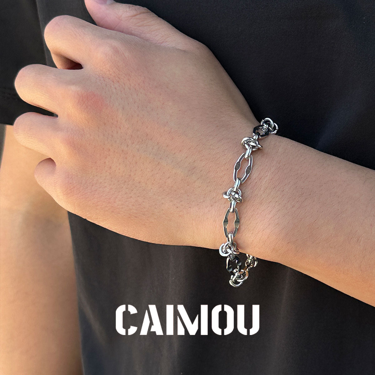 Hollow Star Knot Bracelet