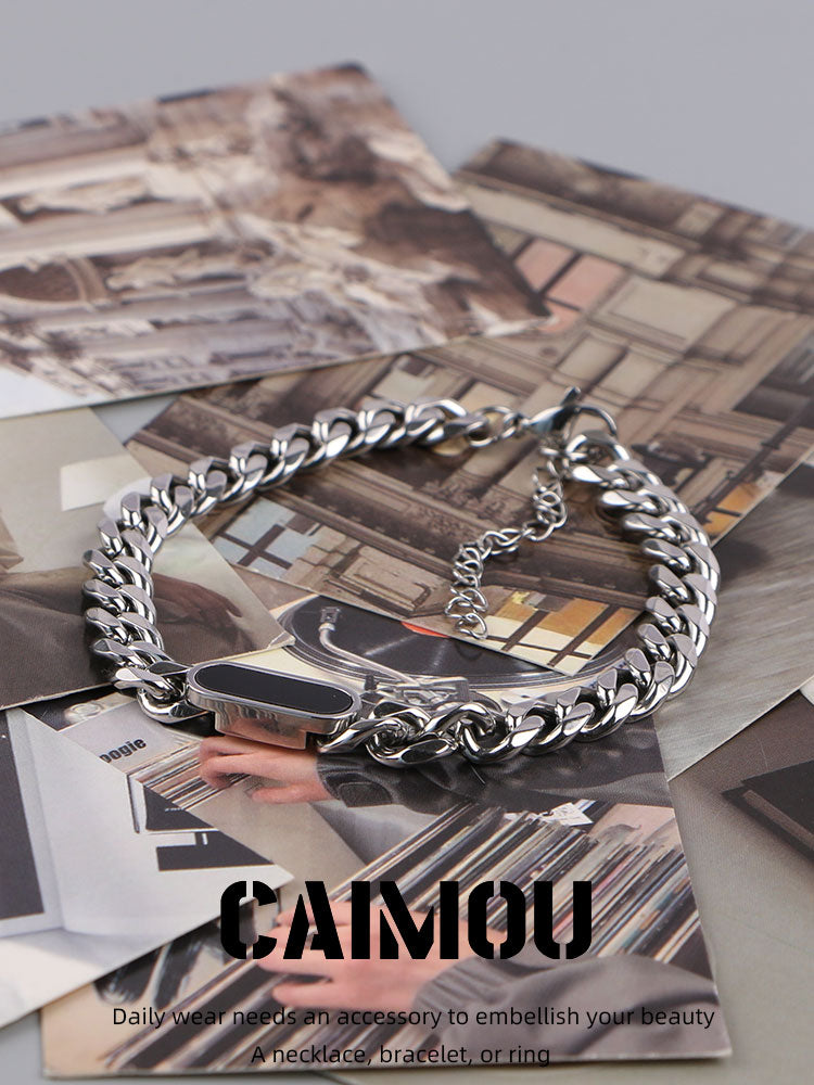 Geometric Black Tag Curb Bracelet