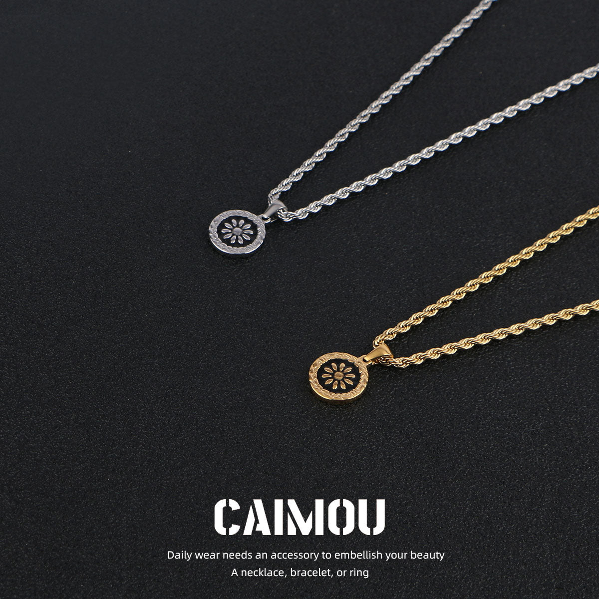 Daisy round pendant necklace