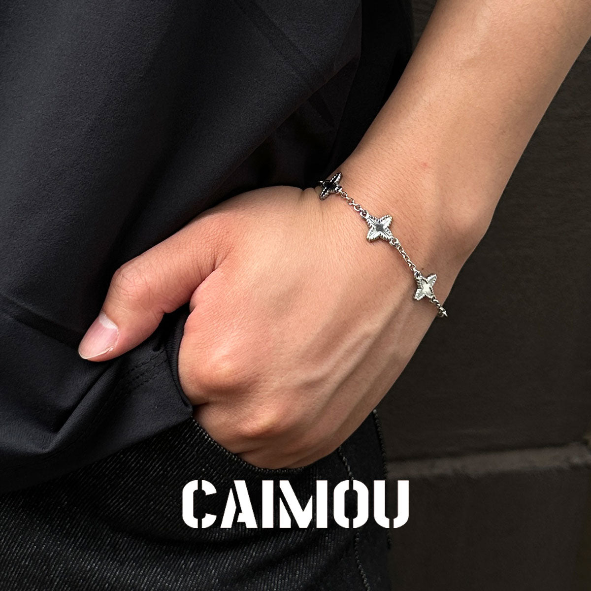 Four-Leaf Clover Thin Chain Bracelet