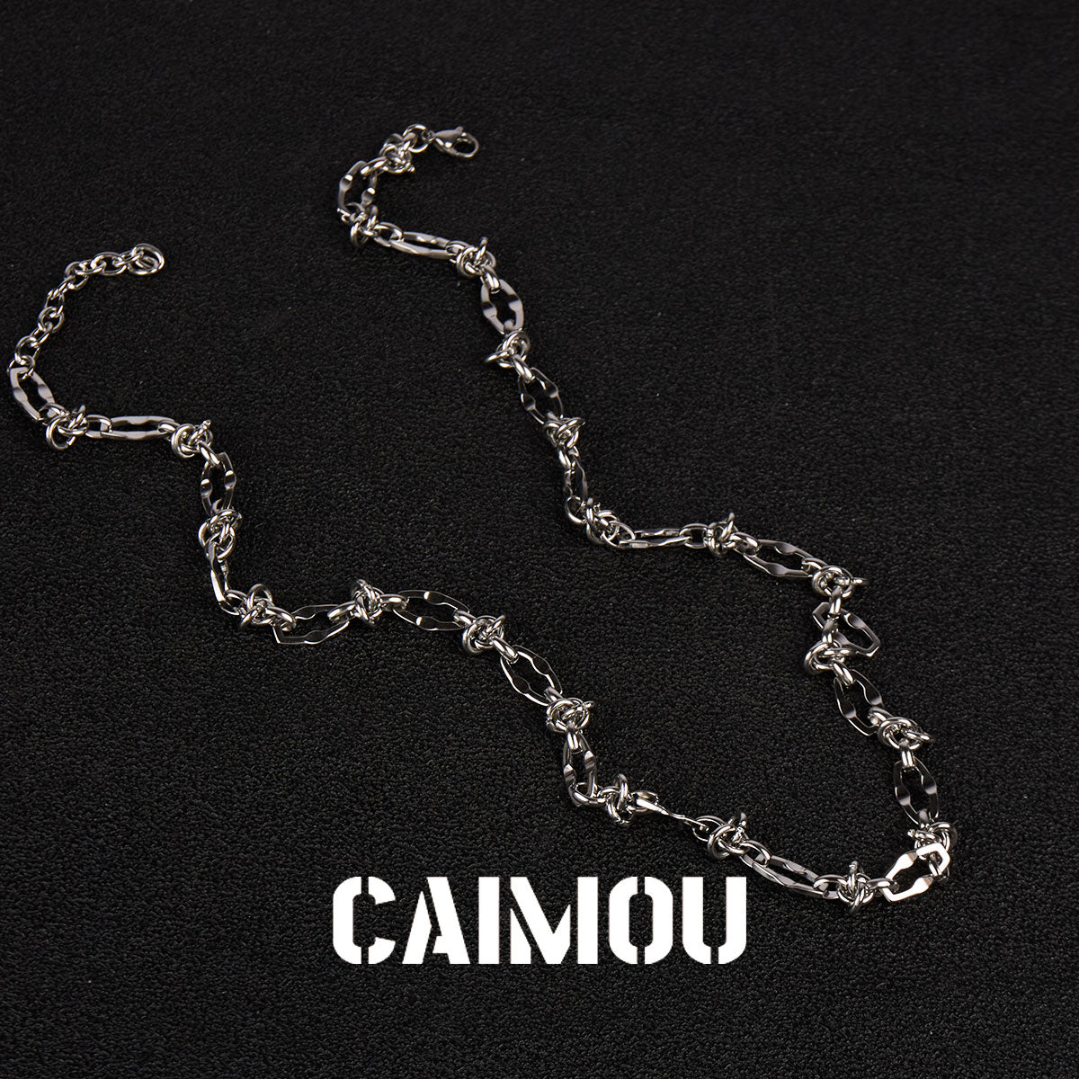 Hollow Star Knot Chain Necklace