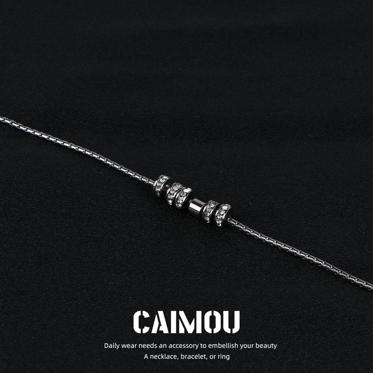 Rhinestone Barrel Choker Necklace