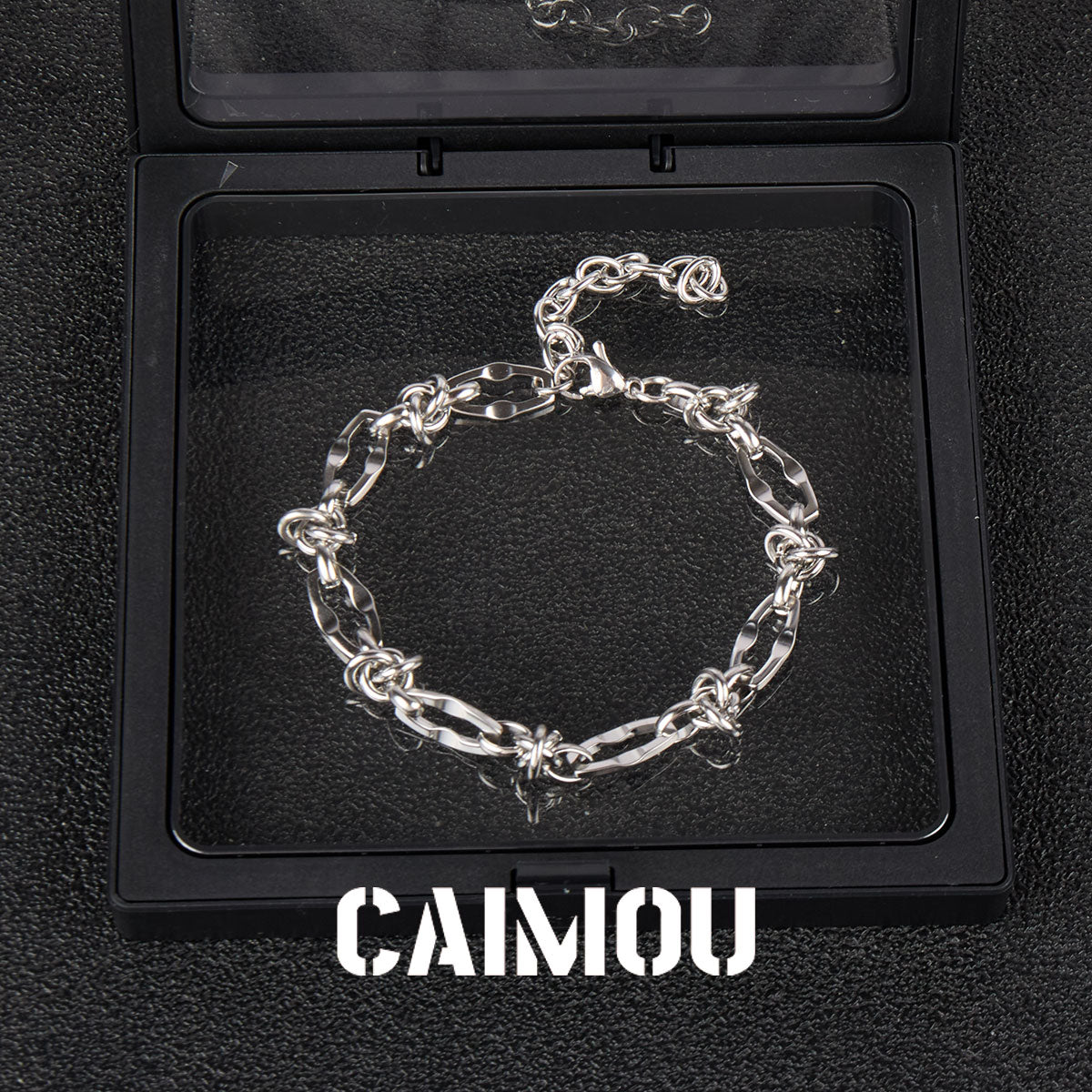 Hollow Star Knot Bracelet