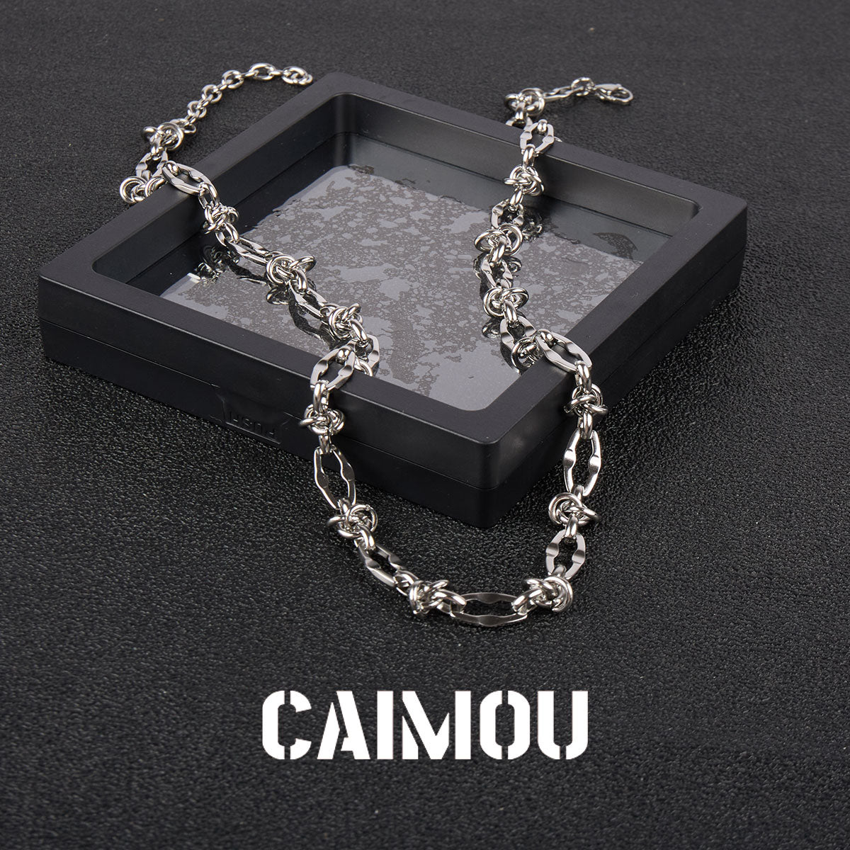 Hollow Star Knot Chain Necklace