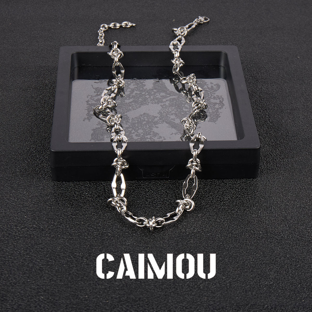 Hollow Star Knot Chain Necklace