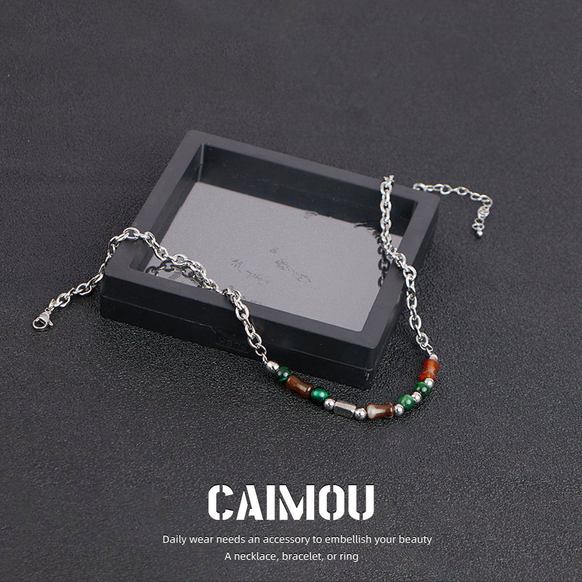 Dark Green Natural Stone Spliced Necklace
