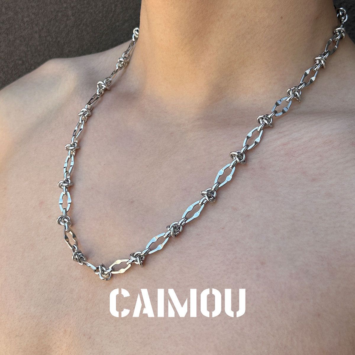 Hollow Star Knot Chain Necklace