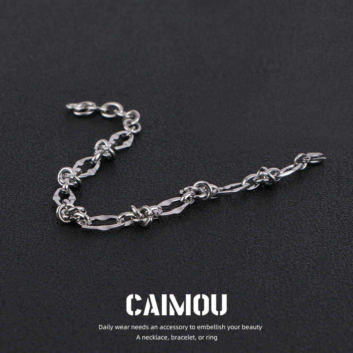 Lip Link Cuban Bracelet (Silver)