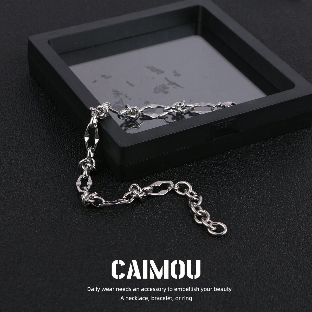 Lip Link Cuban Bracelet (Silver)