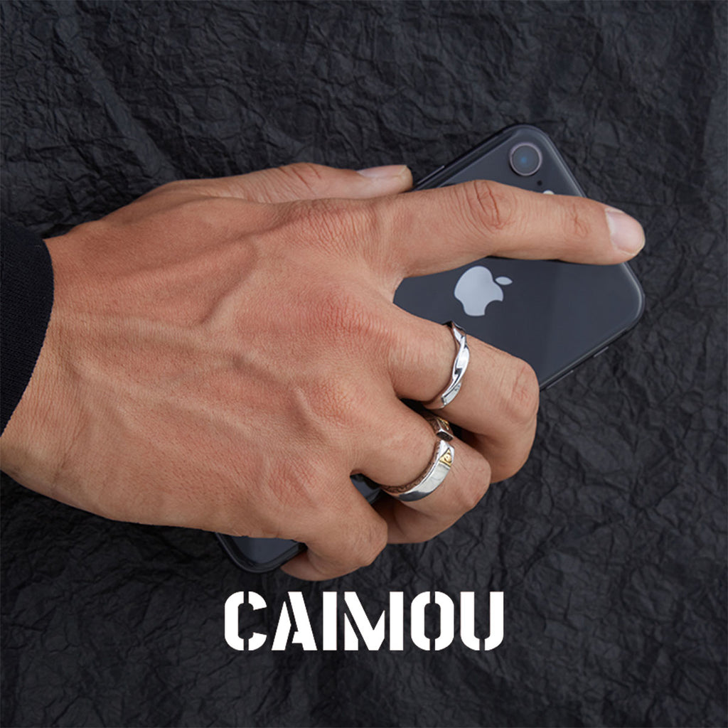 Möbius Ring
