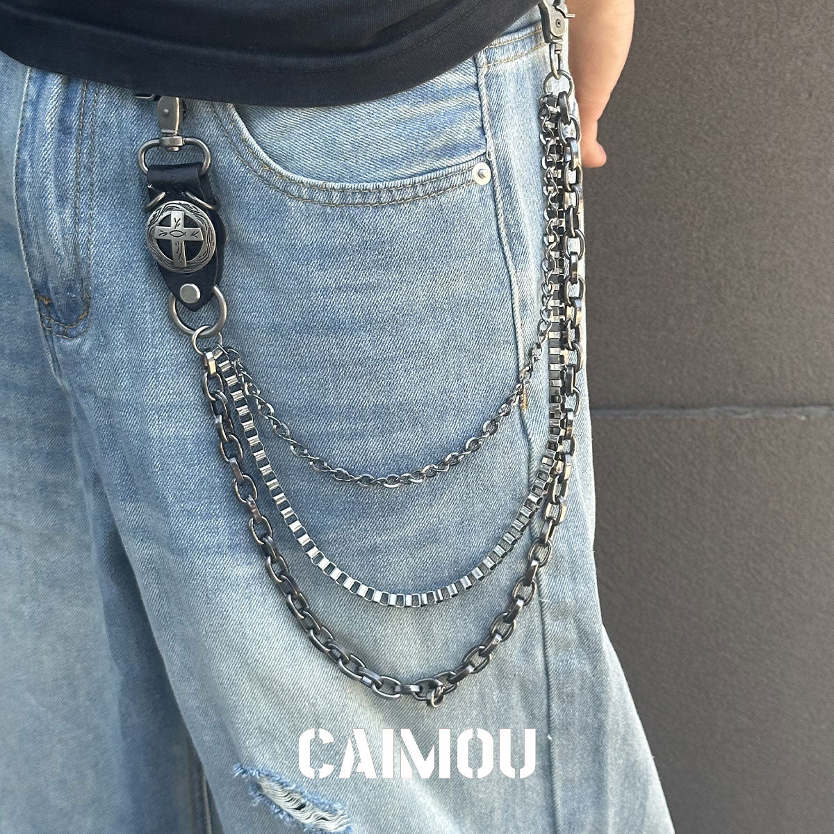 Cross-shaped multi-layered trouser chain