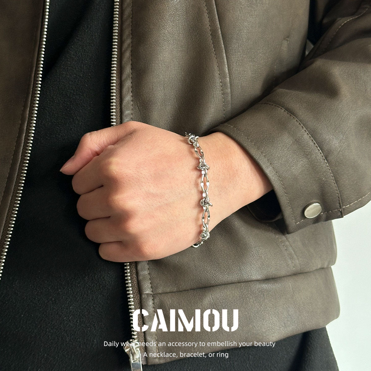Lip Link Cuban Bracelet (Silver)