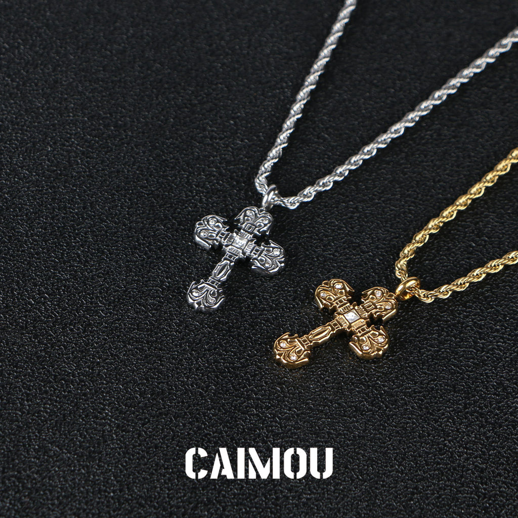 ✝️Textured Cross Necklace