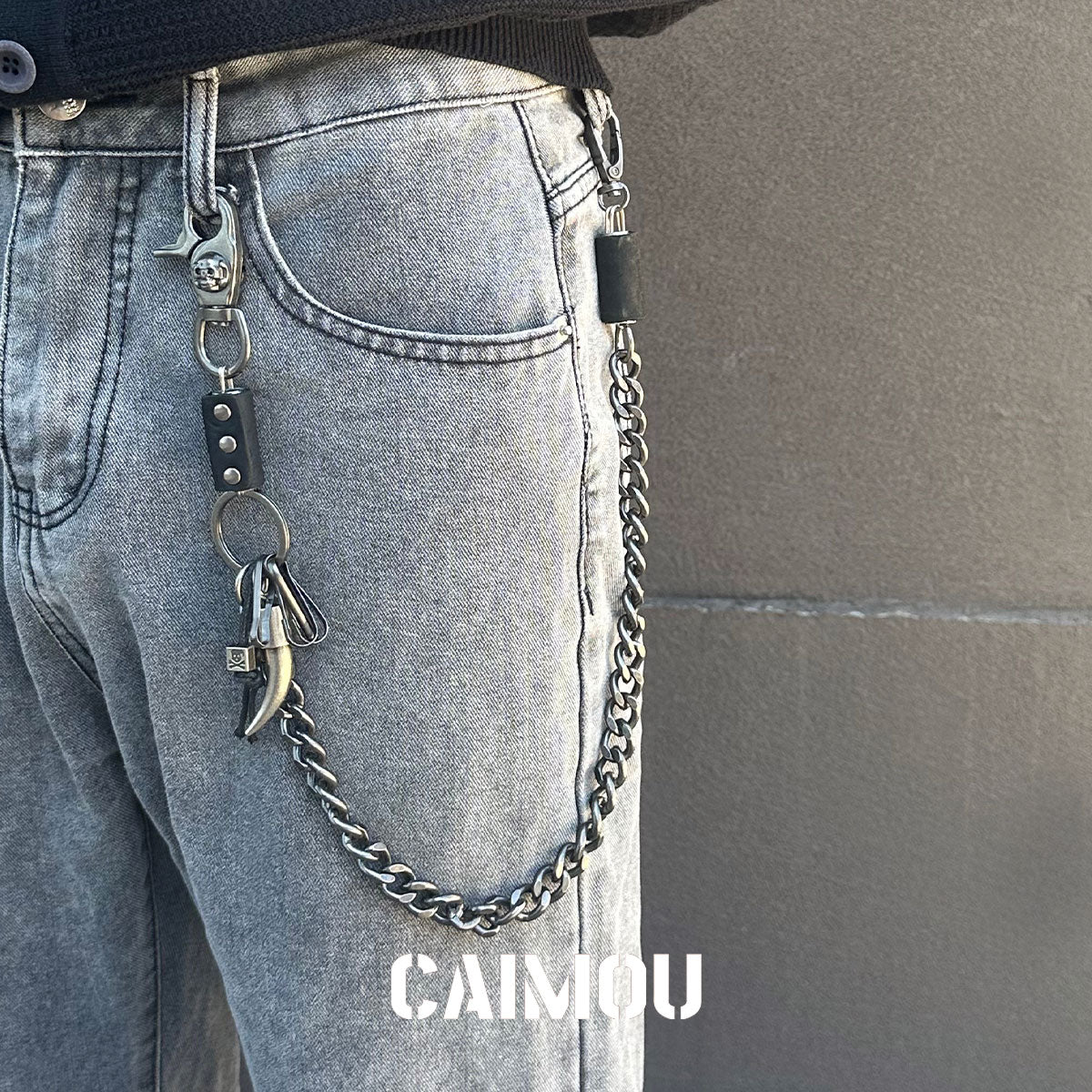 Tusk Pendant Single Layer Pants Chain